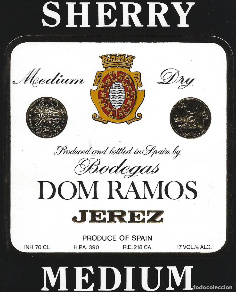Etiquetas antiguas: E221 BODEGAS DON RAMOS-MEDIUM DRY-0.70L-17% - Foto 1