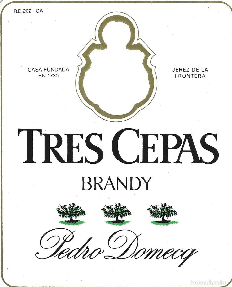 Etiquetas antiguas: E281 BODEGAS PEDRO DOMECQ-BRANDY TRES CEPAS - Foto 1