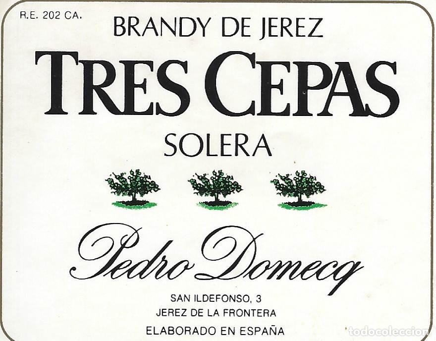 Etiquetas antiguas: E282 BODEGAS PEDRO DOMECQ-BRANDY TRES CEPAS - Foto 1