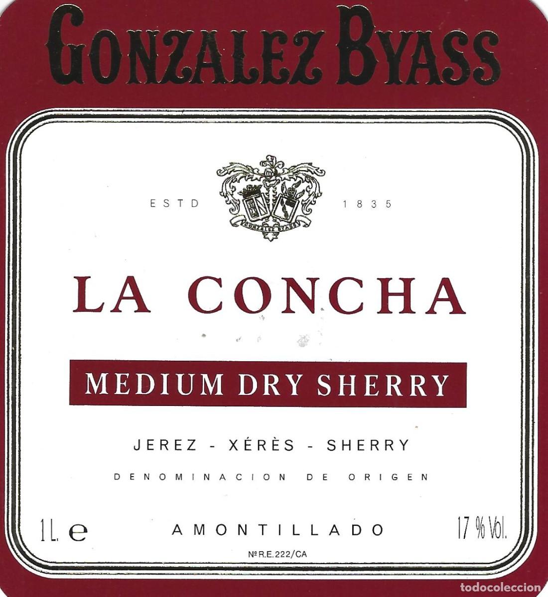 Etiquetas antiguas: E749 BODEGAS GONZALEZ BYASS-MEDIUM DRY LA CONCHA-1L-17% - Foto 1