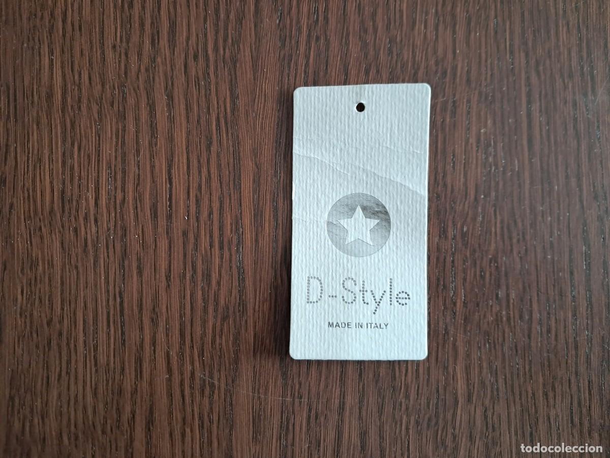 Etichette antiche: etiqueta de ropa, D-style.