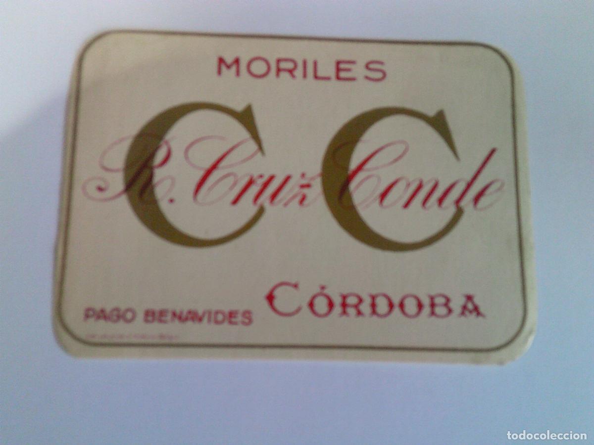 Etichette antiche: Etiqueta antigua Cruz Conde Moriles C&oacute;rdoba Pago Benavides
