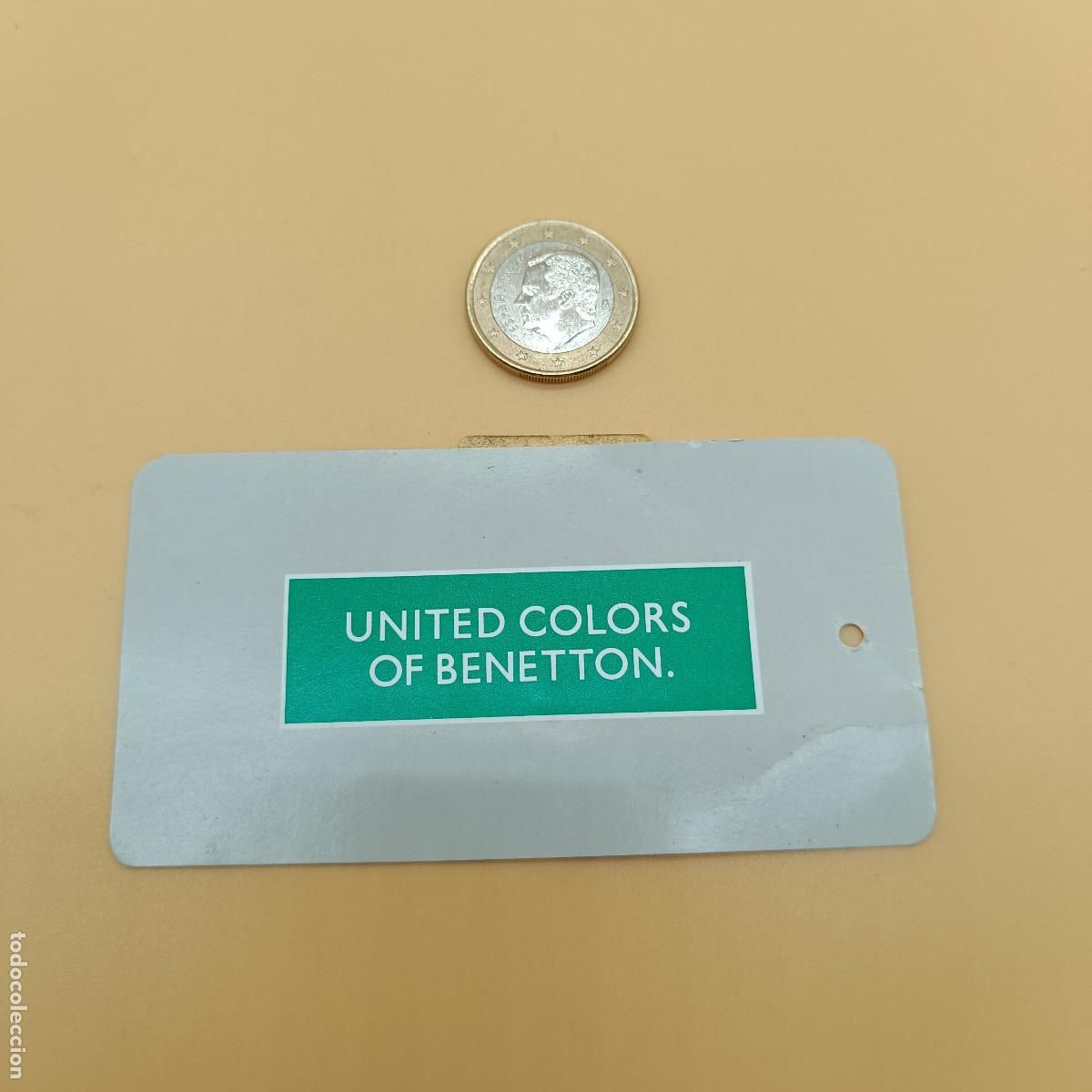 Etichette antiche: ETIQUETA UNITED COLORS OF BENETTON.