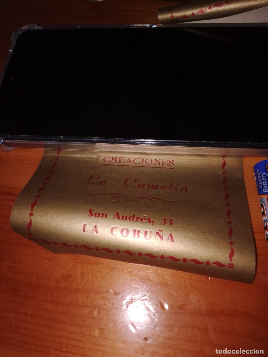 Etiquetas antigas: Etiqueta a&ntilde;os 50,60,, creaciones,la camelia,la Coru&ntilde;a