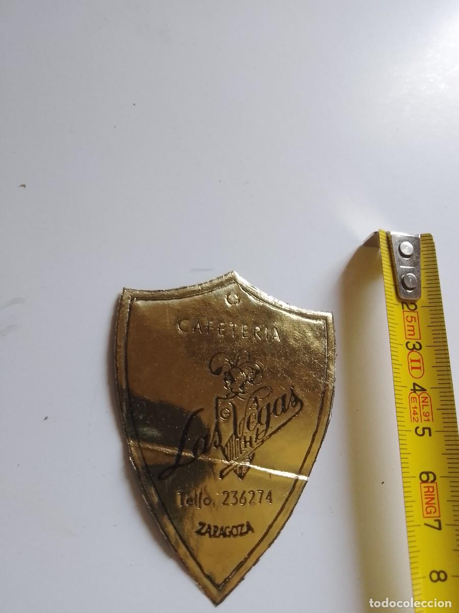 Etiquetas antigas: Cafeter&iacute;a las vegas, Zaragoza,a&ntilde;os 50,60, de una vieja imprenta