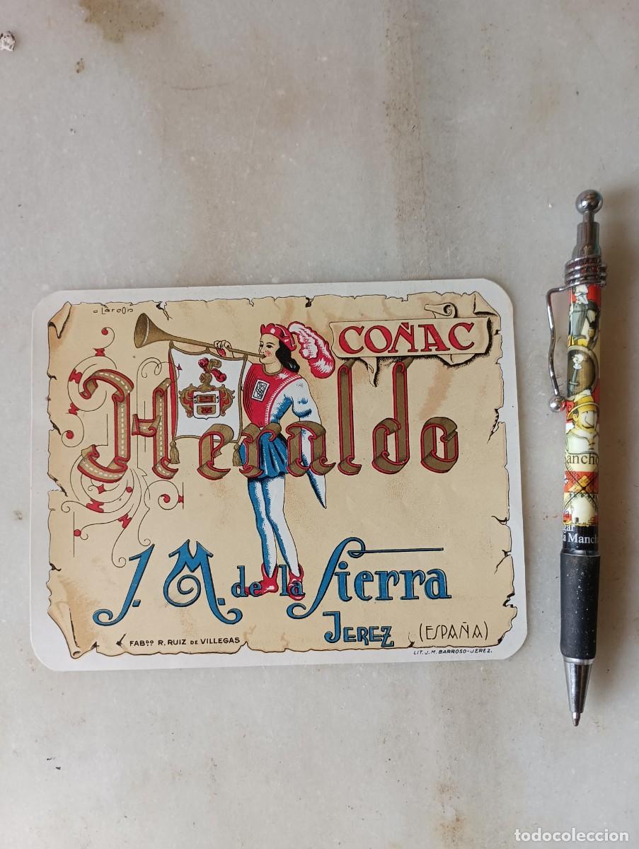 Etiquetas antiguas: Antigua etiqueta co&ntilde;ac heraldo jerez de la frontera