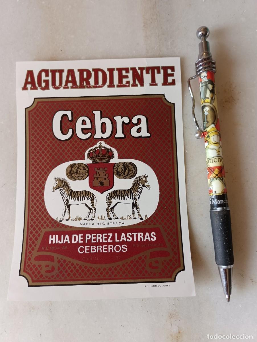 Etiquetas antiguas: Antigua etiqueta anis aguardiente cebra Cebreros