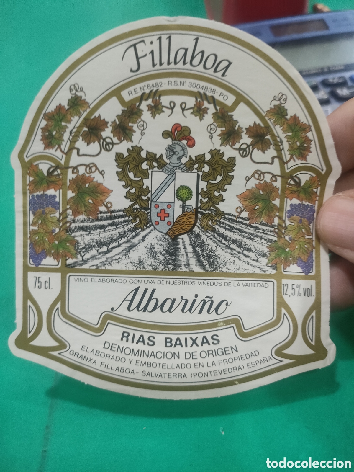 Etiquetas antiguas: Etiqueta FILLABOA Albari&ntilde;o RIAS BAIXAS