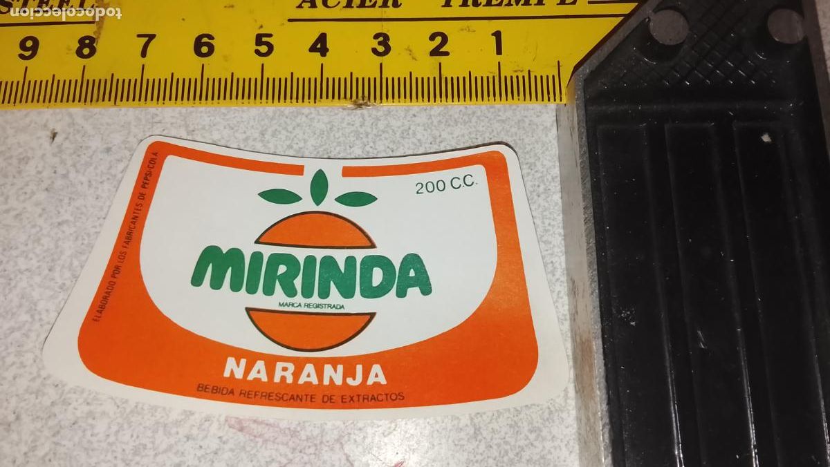 Etiquetas antiguas: antigua etiqueta original de BOTELLA DE refrescos MIRINDA NARANJA DE LA COMPA&Ntilde;IA PEPSI 200 C.C.