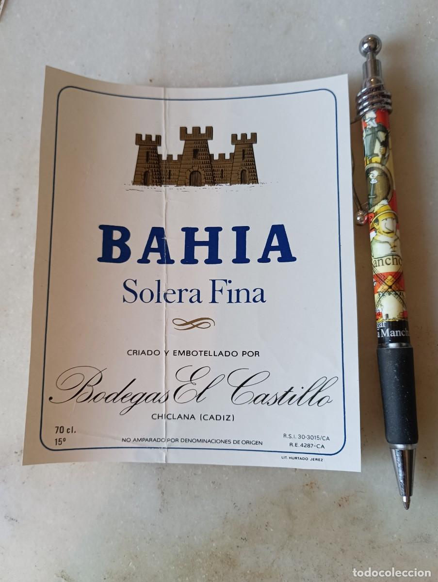 Etiquetas antiguas: Etiqueta vino Chiclana el castillo