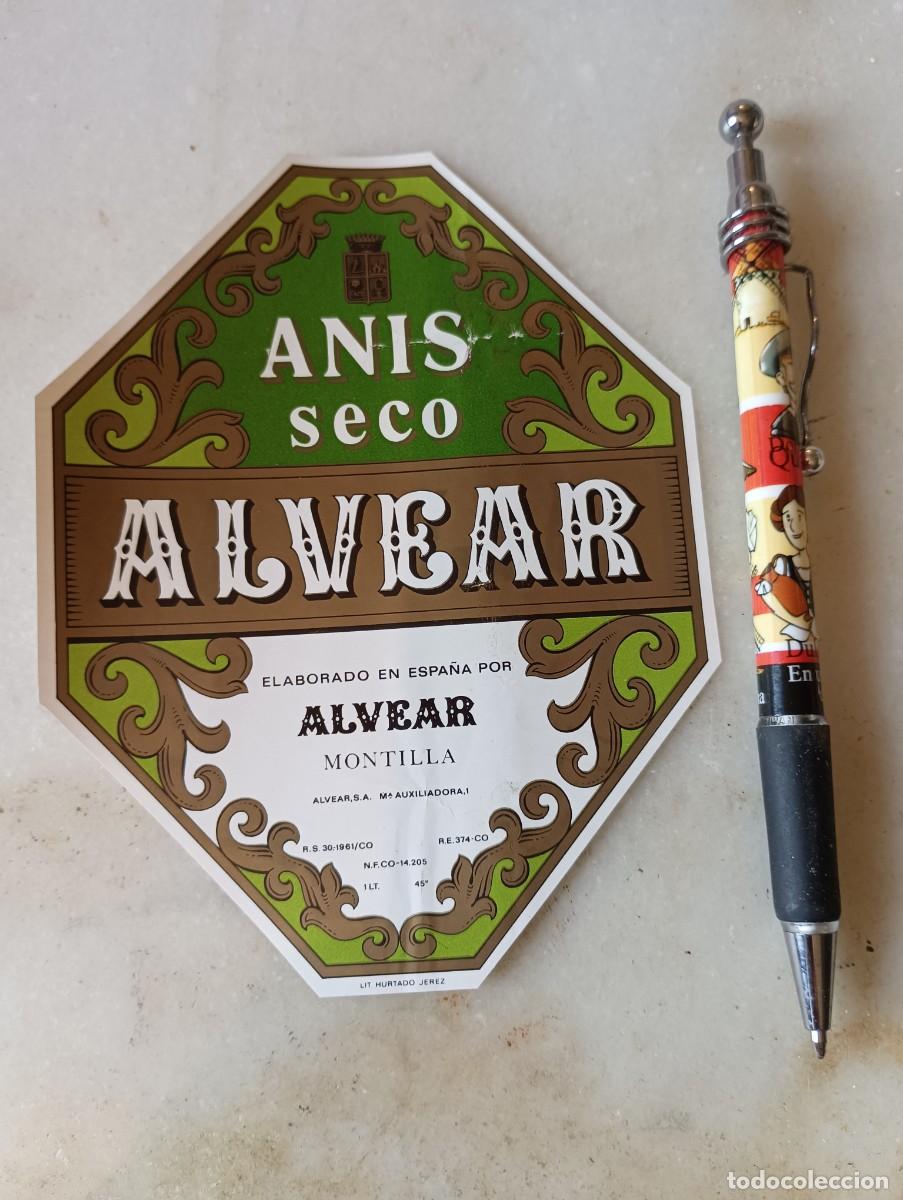 Etiquetas antiguas: Etiqueta anis Alvear montilla