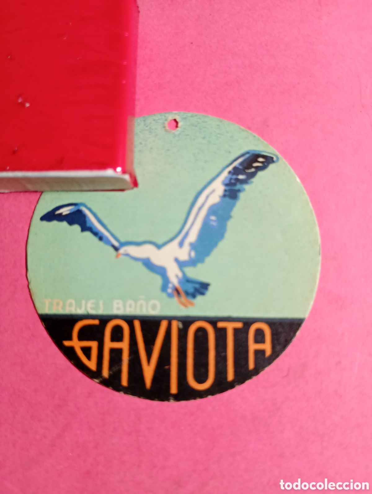 Etiquetas antiguas: ANTIGUA ETIQUETA TRAJES BA&Ntilde;O GAVIOTA EN REVERSO INFORMACI&Oacute;N EMBELLECEN LA SILUETA