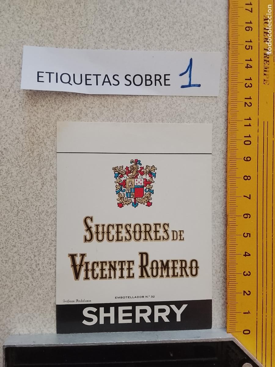 Etiquetas antiguas: HAGA SU OFERTA - ANTIGUA ETIQUETA DE VINOS DE JEREZ LICOR ETC OFERTAS POR LOTES MUCHAS EN MI PERFIL