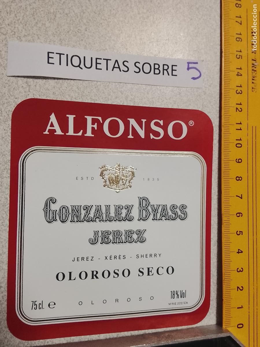 Etiquetas antiguas: HAGA SU OFERTA - ANTIGUA ETIQUETA DE VINOS DE JEREZ LICOR ETC OFERTAS POR LOTES MUCHAS EN MI PERFIL
