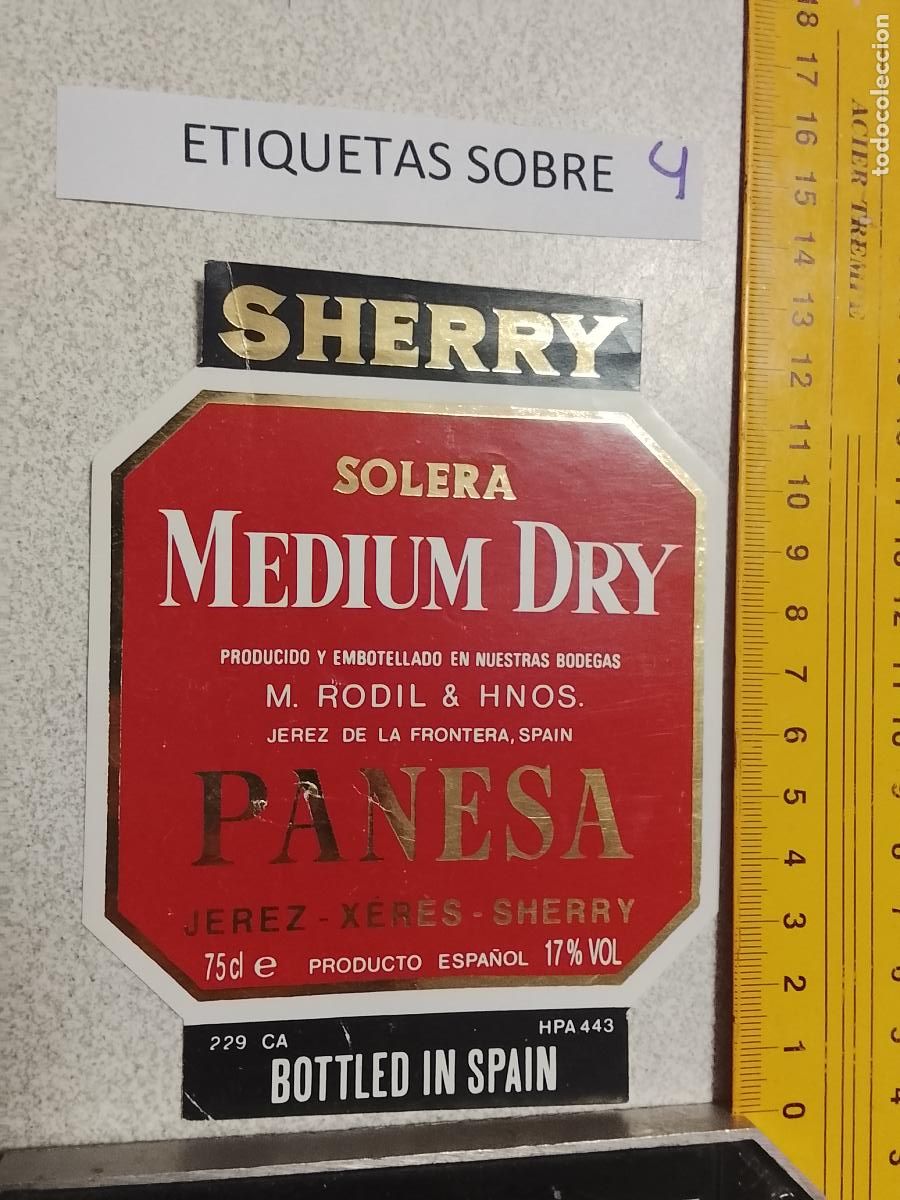 Etiquetas antiguas: HAGA SU OFERTA - ANTIGUA ETIQUETA DE VINOS DE JEREZ LICOR ETC OFERTAS POR LOTES MUCHAS EN MI PERFIL