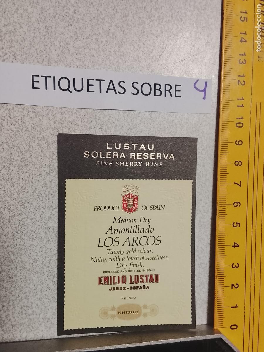 Etiquetas antiguas: HAGA SU OFERTA - ANTIGUA ETIQUETA DE VINOS DE JEREZ LICOR ETC OFERTAS POR LOTES MUCHAS EN MI PERFIL