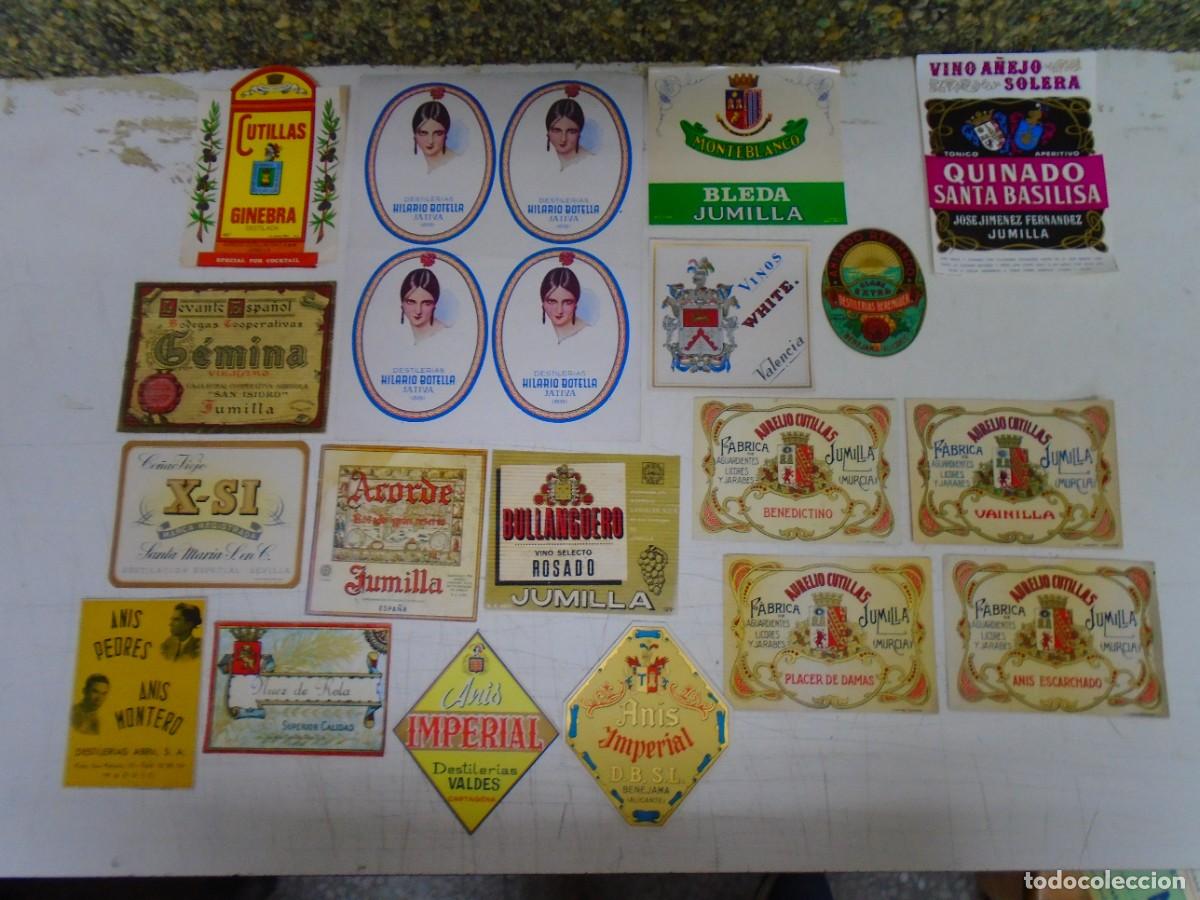 Etiquetas antiguas: LOTE DE 21 ANTIGUAS ETIQUETAS DE BEBIDAS.
