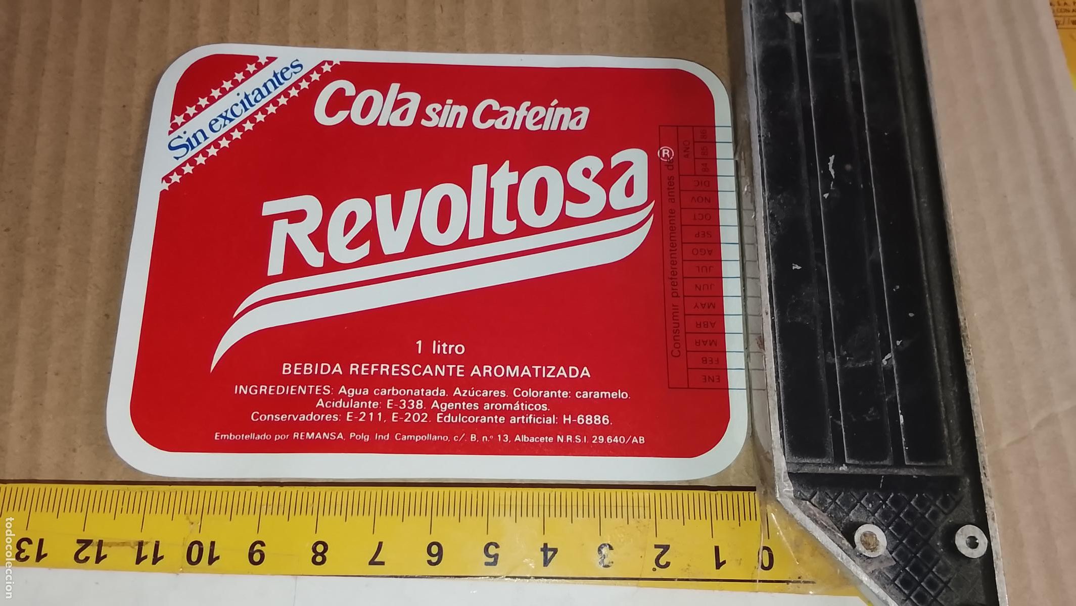 Etiquetas antiguas: antigua etiqueta original SIN PEGAR , de BOTELLA REFRESCOS REVOLTOSA COLA SIN CAFEINA