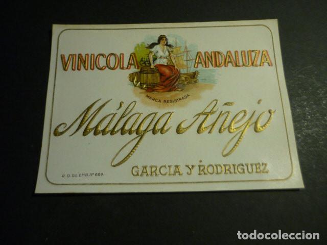 Etiquetas antiguas: ETIQUETA VINICOLA ANDALUZA MALAGA A&Ntilde;EJO 9 X 11,5 CM
