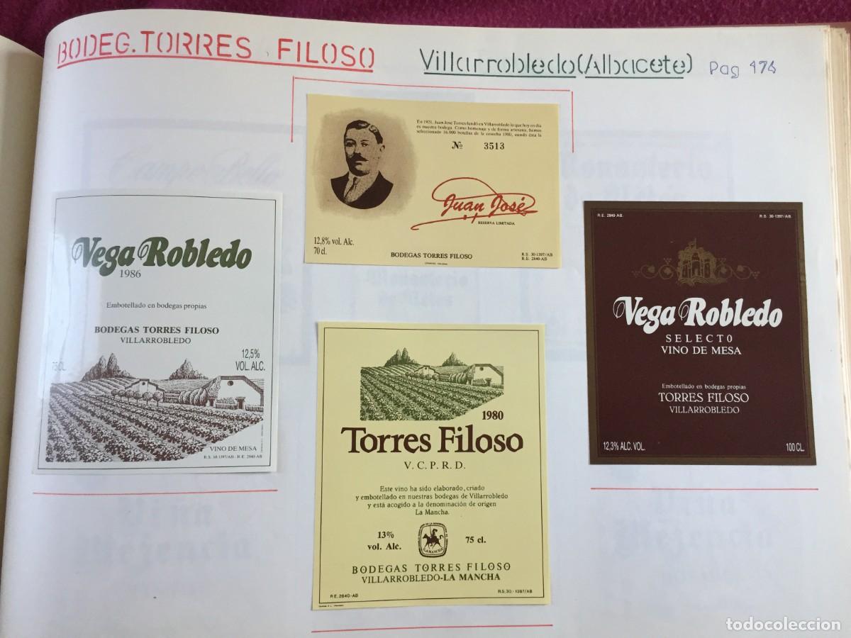 &Eacute;tiquettes anciennes: 4 ETIQUETAS DE VINO TINTO DE VEGA ROBLEDO DE VILLAROBLEDO (ALBACETE) - EN 1 HOJA