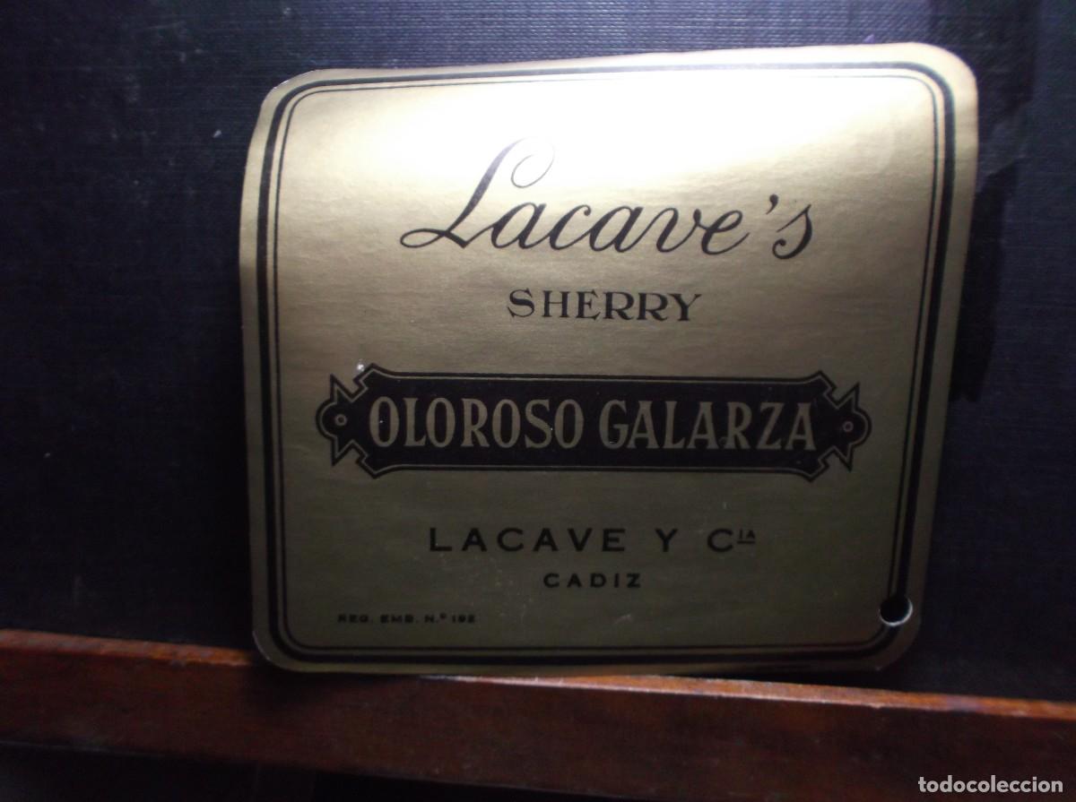 Etiquetas antiguas: ETIQUETA DE LACAVE`S - SHERRY - CADIZ -
