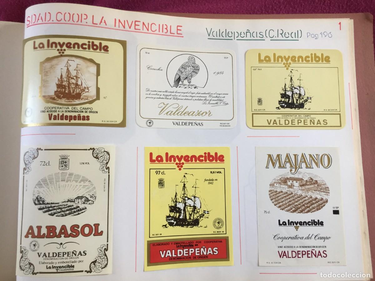 Etiquetas antiguas: 10 ETIQUETAS DE VINO TINTO DE COOPERATIVA LA INVENCIBLE - VALDEPE&Ntilde;AS (CIUDAD REAL) - EN 2 HOJAS