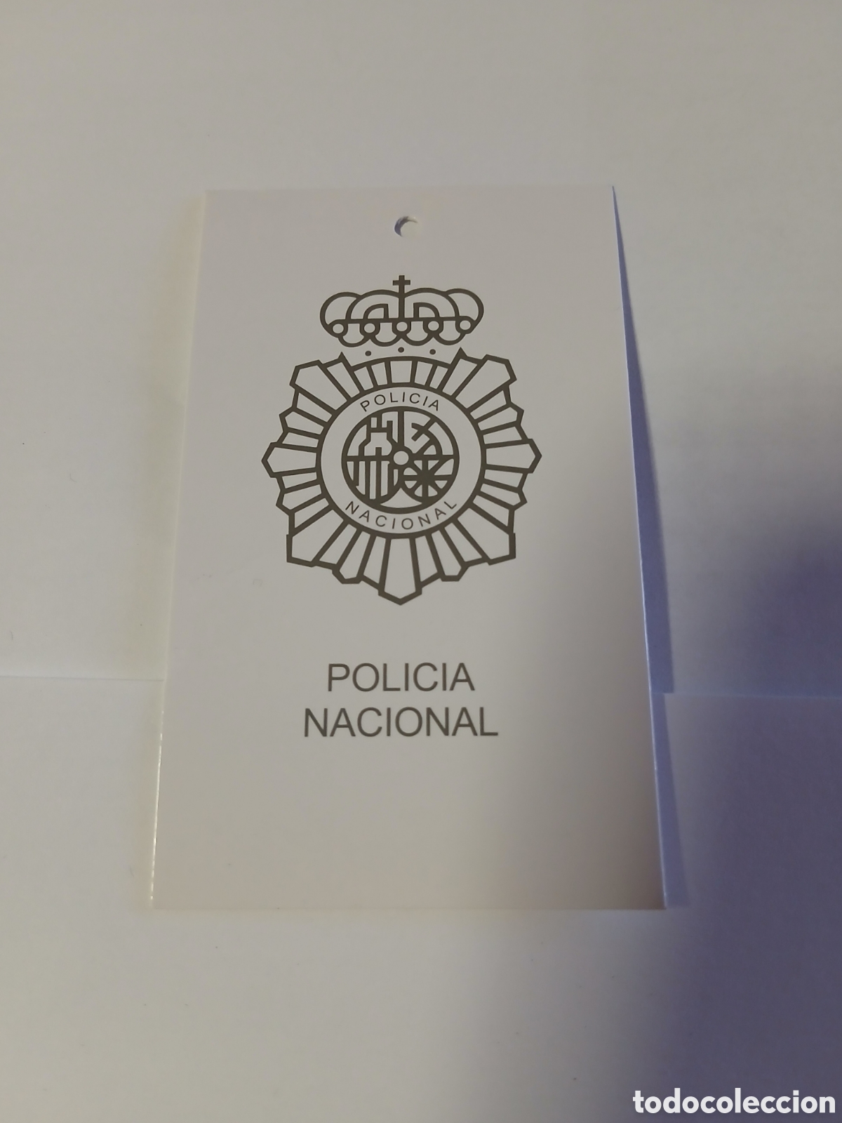 Etiquetas antiguas: Etiqueta Ropa Policia Nacional (Gorra)