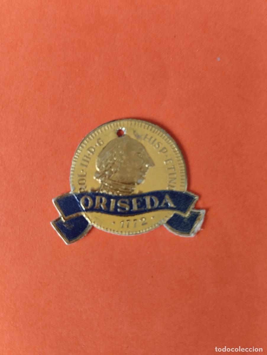 Etiquetas antiguas: ETIQUETA ROPA ORISEDA ORO