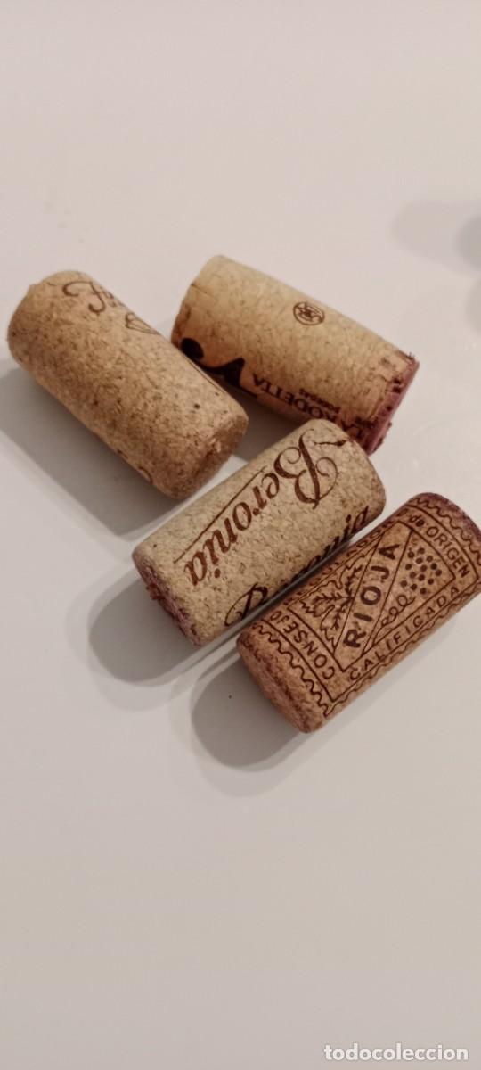 Etiquetas antiguas: LOTE DE TAPONES DE CORCHO DE VINO EL DE FOTO C-AMC