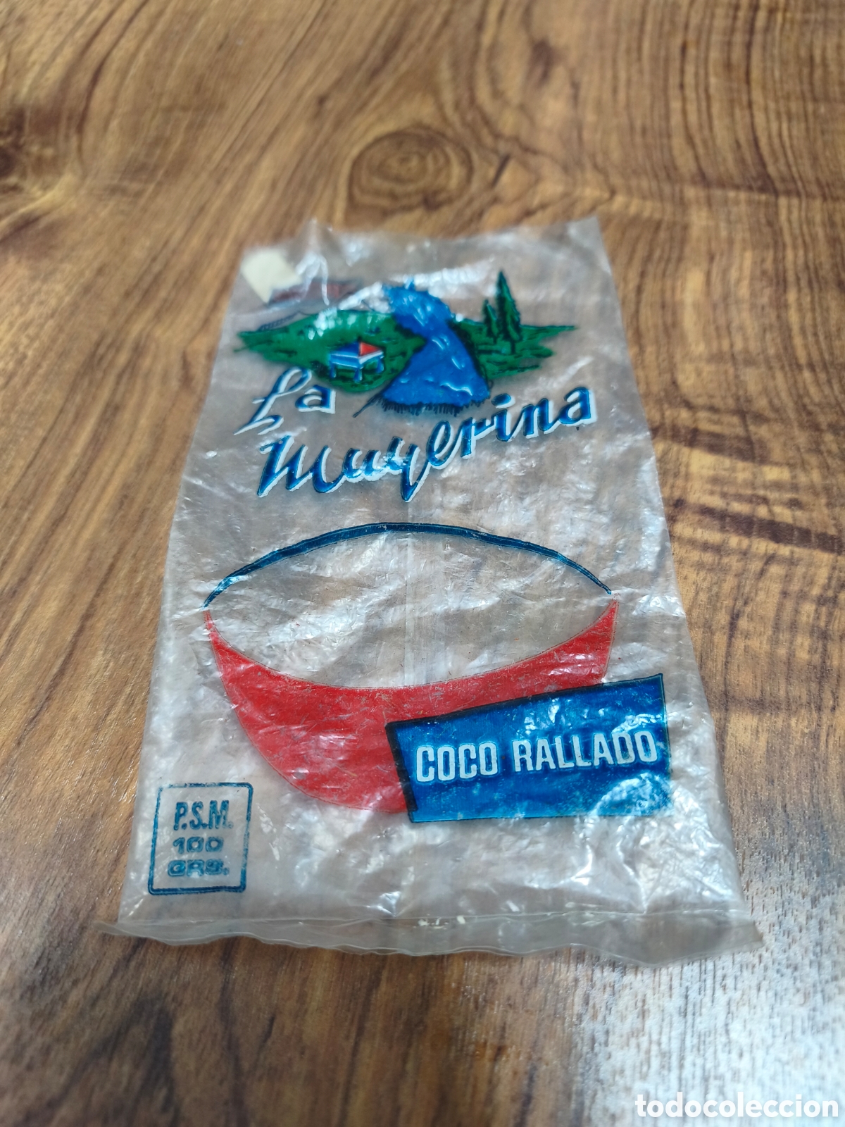 Etiquetas antiguas: Muy antigua bolsita La Muyerina.Coco rayado.