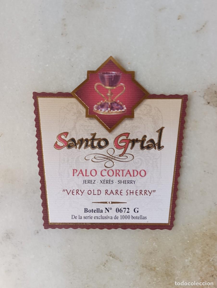 Etiquetas antiguas: Etiqueta vino Sanl&uacute;car jerez santo grial