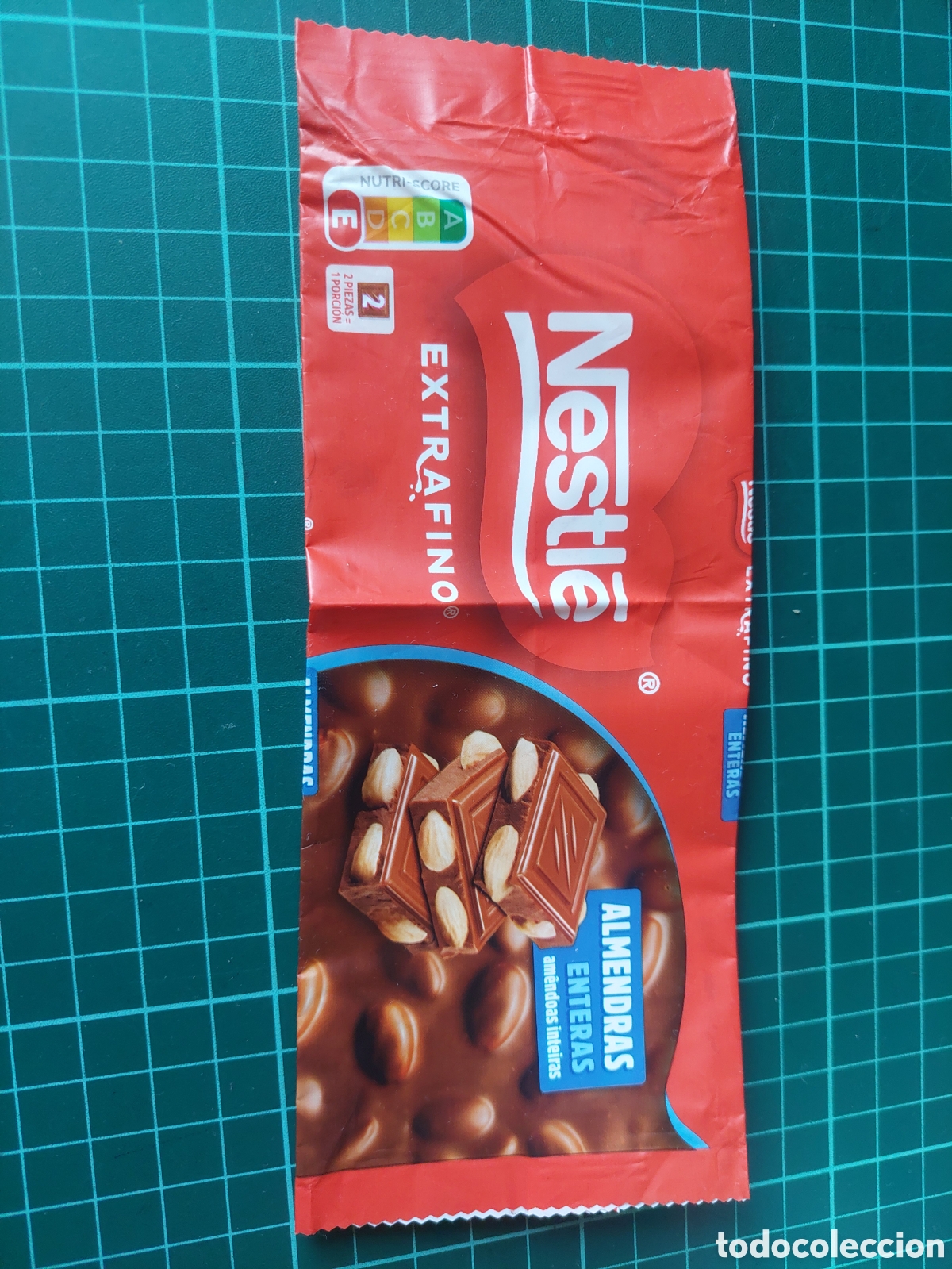 Etiquetas antiguas: NESTL&Eacute; EMBOLTORIO ETIQUETA 100G EXTRAFINO ALMENDRAS EBTERAS