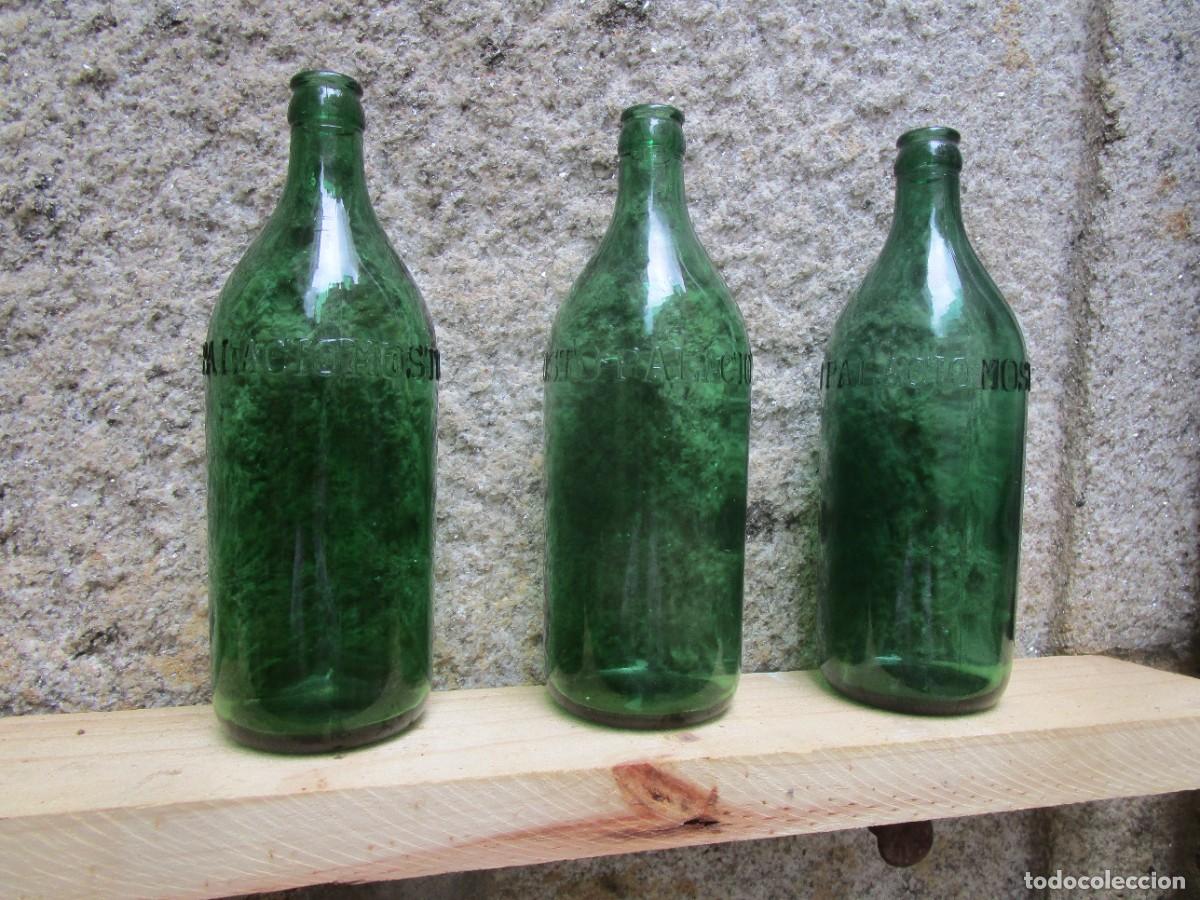 Etiquetas antiguas: &rdquo; MOSTO PALACIO &rdquo; LOTE 3 BOTELLAS LITRO - LETRAS EN RELIEVE, LIMPIAS SIN DA&Ntilde;OS, PESO CONJUNTO 1,5KG