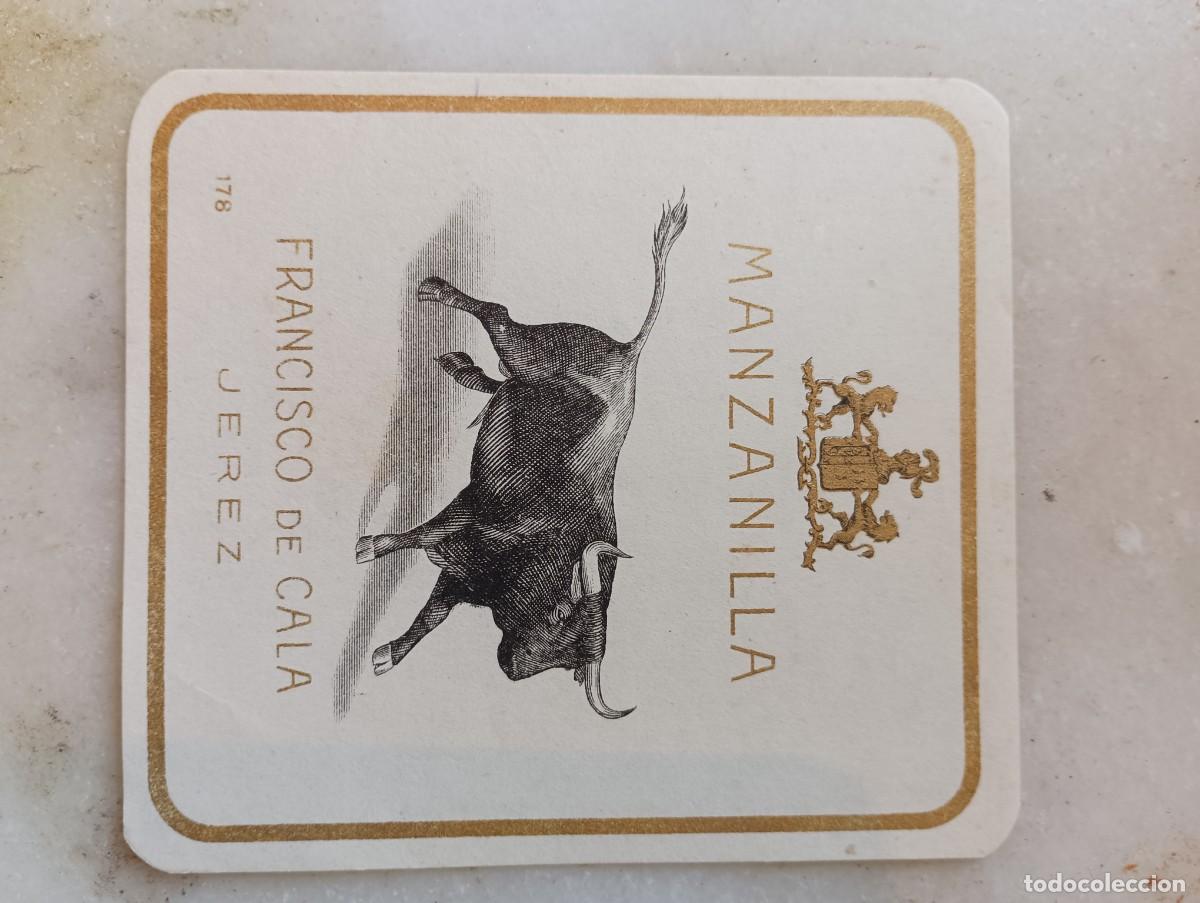 Etiquetas antiguas: Antigua etiqueta vino jerez manzanilla toro