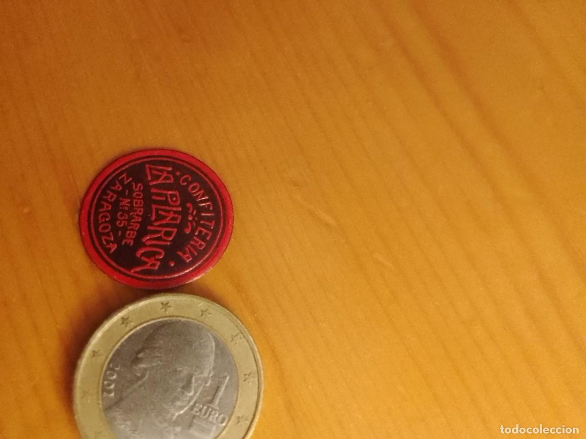 Etiquetas antiguas: Etiqueta a&ntilde;os 40 50 confiter&iacute;a la Pilarica Zaragoza