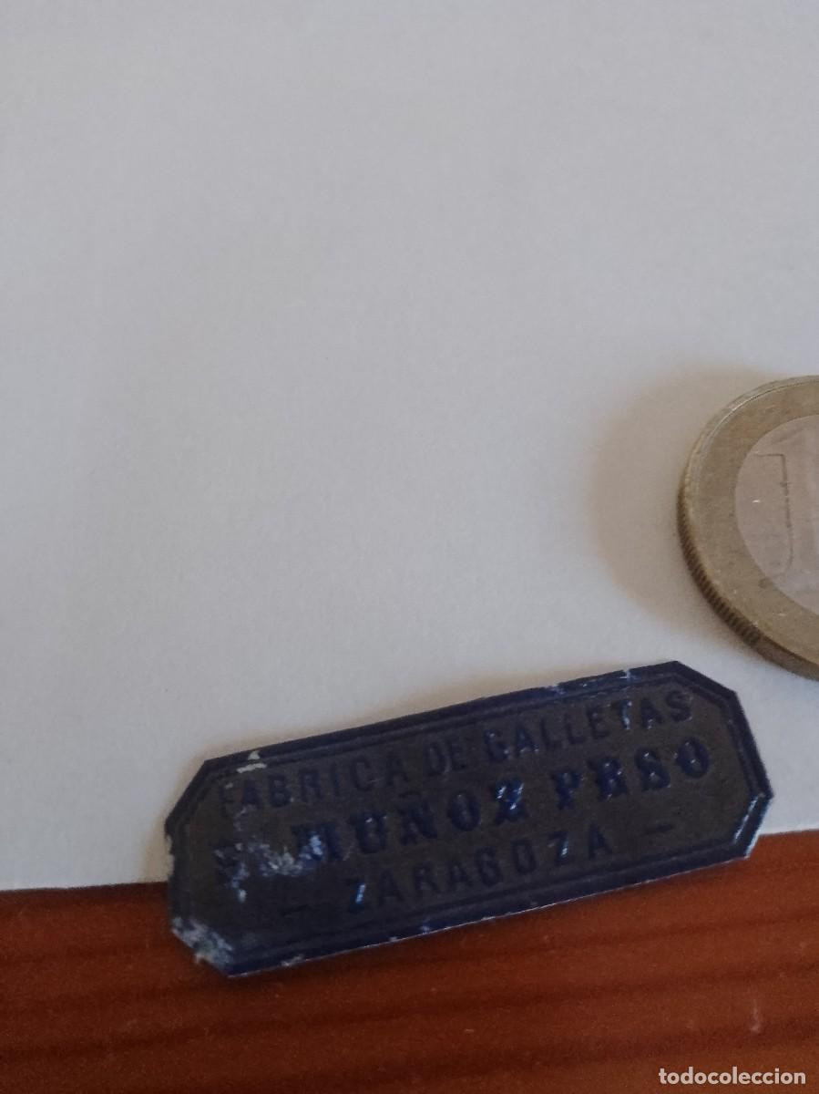Etiquetas antiguas: Etiqueta a&ntilde;os 40 50 fabrica de galletas Mu&ntilde;oz peso Zaragoza