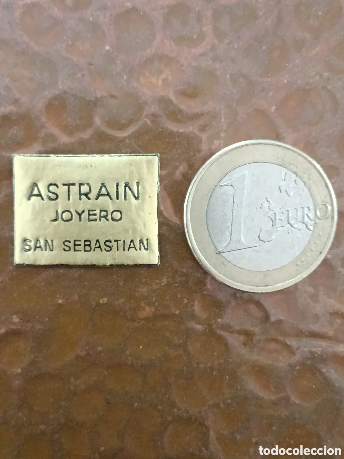 Etiquetas antiguas: ASTRAIN JOYERO SAN SEBASTI&Aacute;N [ ETIQUETAS A&Ntilde;OS 30-40 ]