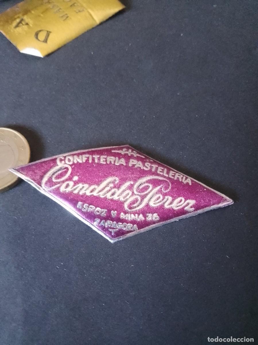 Etiquetas antiguas: Etiqueta a&ntilde;os 40 50 confiter&iacute;a pasteler&iacute;a P&eacute;rez Zaragoza