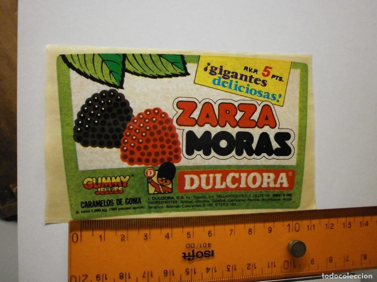 Etiquetas antiguas: etiqueta pegatina bote de caramelos gominolas dulciora zarza moras a&ntilde;os 90