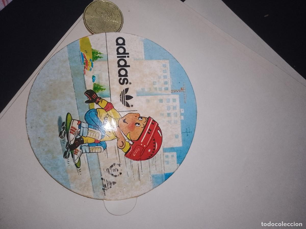 Etiquetas antiguas: Pegatina a&ntilde;os 80 Adidas unica