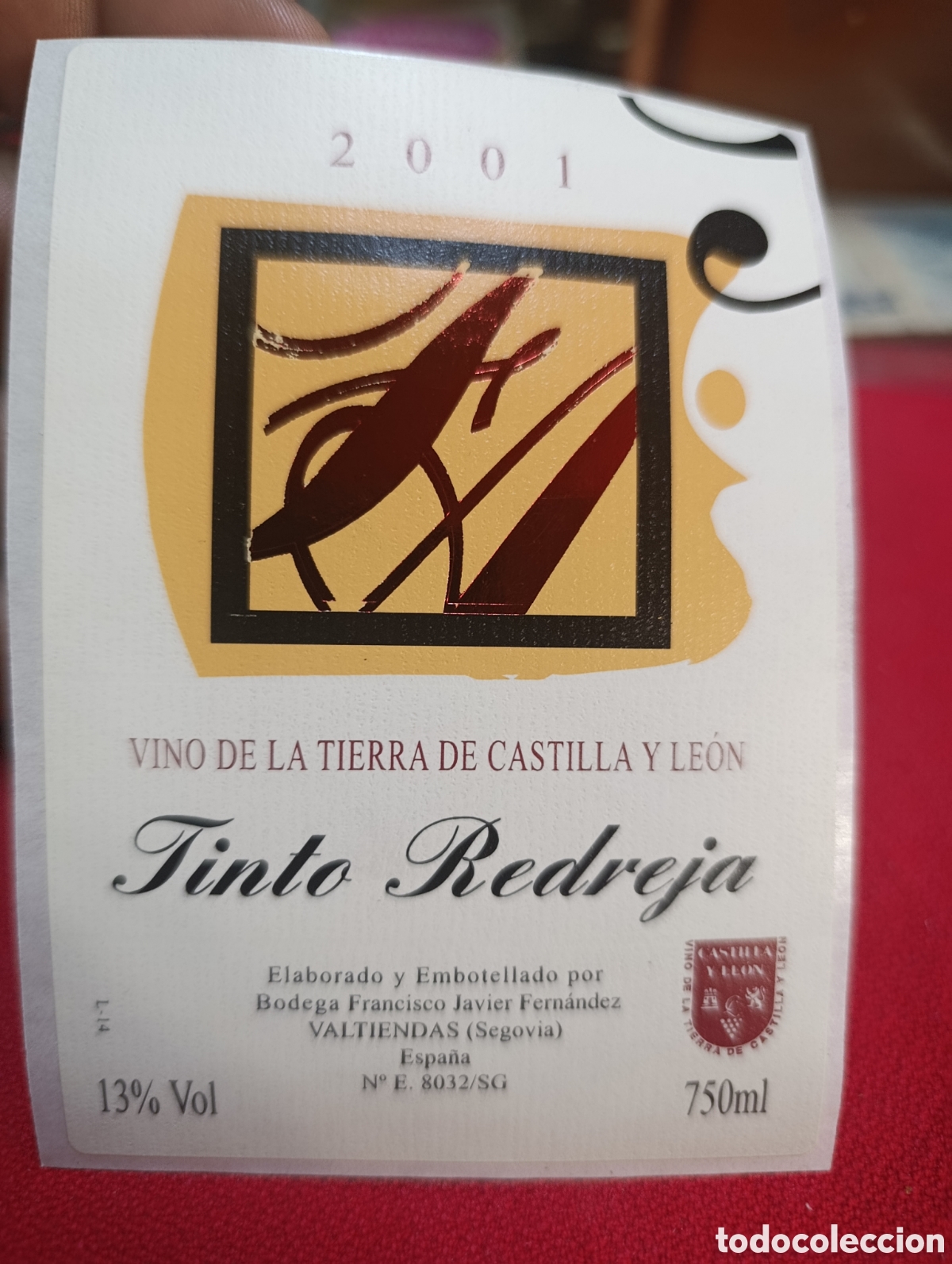Etiquetas antiguas: Etiqueta de vino tinto redreja.
