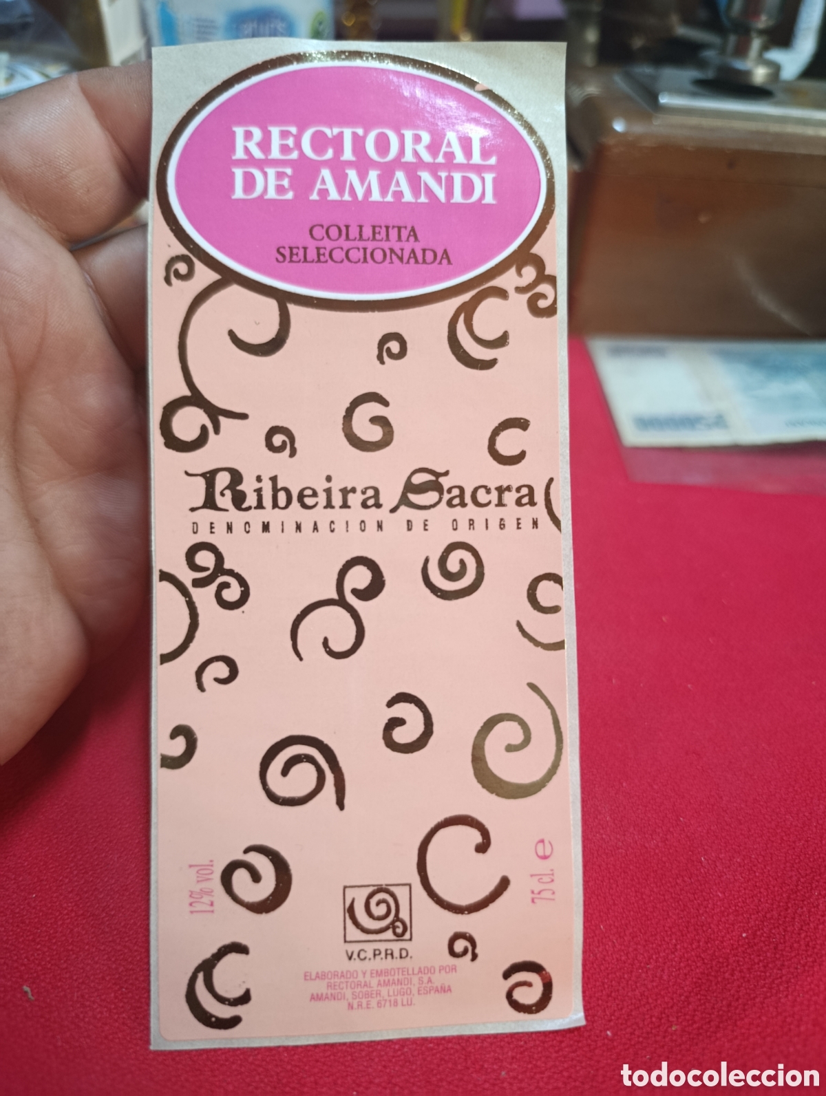 Etiquetas antiguas: Etiqueta de ribeira sacra.