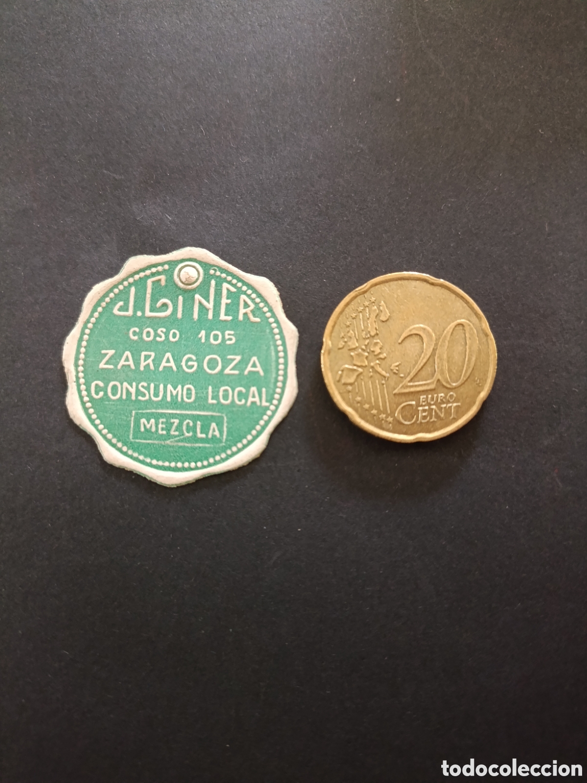 Etiquetas antiguas: J . GINER CONSUMO LOCAL [ ZARAGOZA ETIQUETAS A&Ntilde;OS 40-50 ]