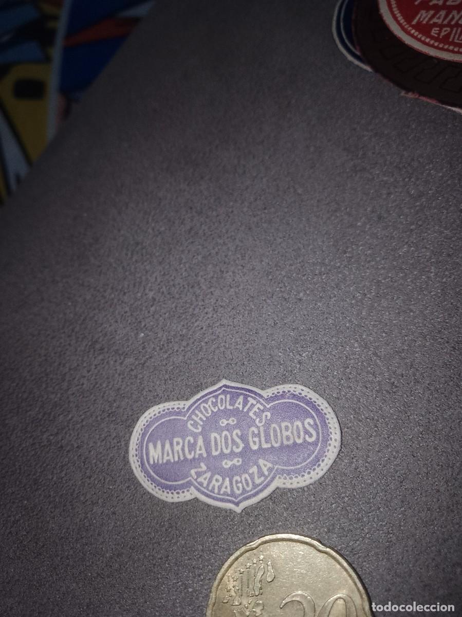 Etiquetas antiguas: Etiqueta a&ntilde;os 40 50 chocolates dos globos Zaragoza