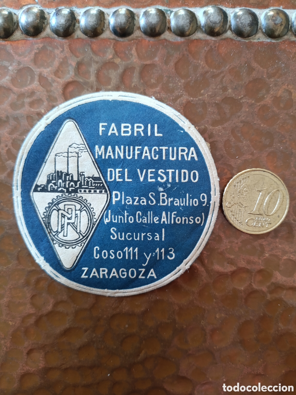 Etiquetas antiguas: POR LO QUE FABRIL MANUFACTURA DEL VESTIDO ZARAGOZA [ ETIQUETAS A&Ntilde;OS 40-50 ]