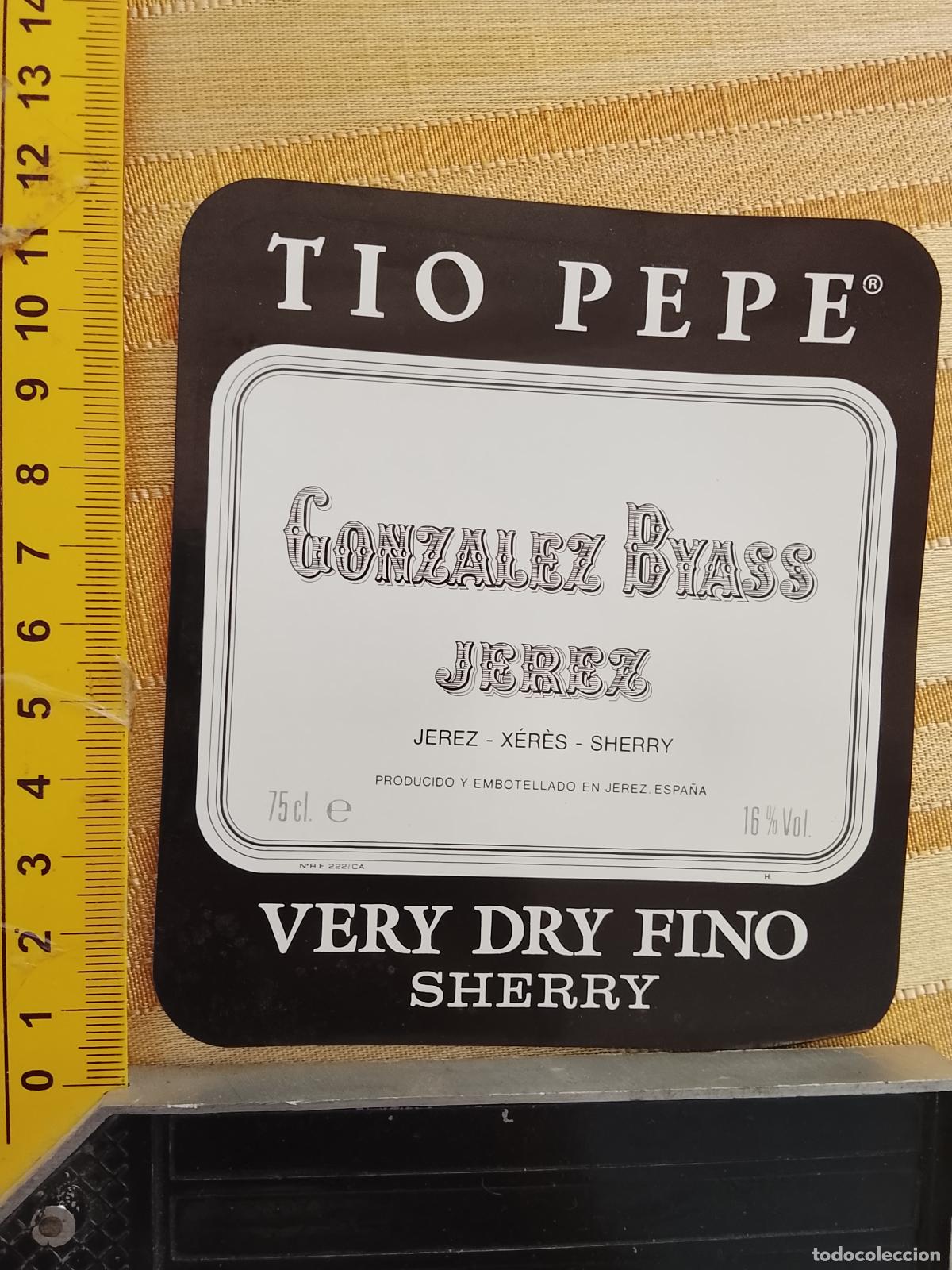 Etiquetas antiguas: HAGA SU OFERTA - ANTIGUA ETIQUETA DE VINO LICOR co&ntilde;ac manzanilla fino SANLUCAR JEREZ CADIZ EL PUERTO