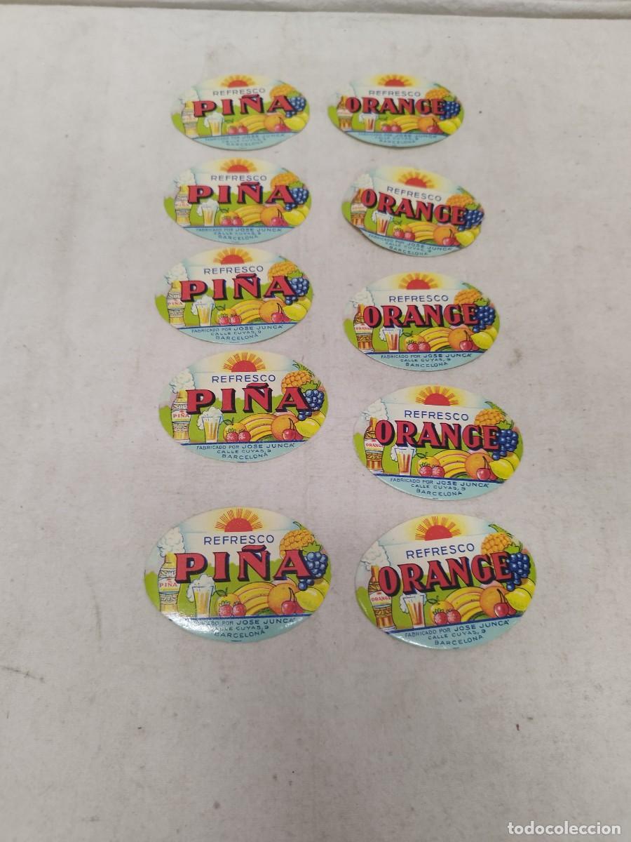 Etiquetas antiguas: Lote de 10 antiguas etiquetas de refresco pi&ntilde;a, orange. Jose Junca Barcelona.