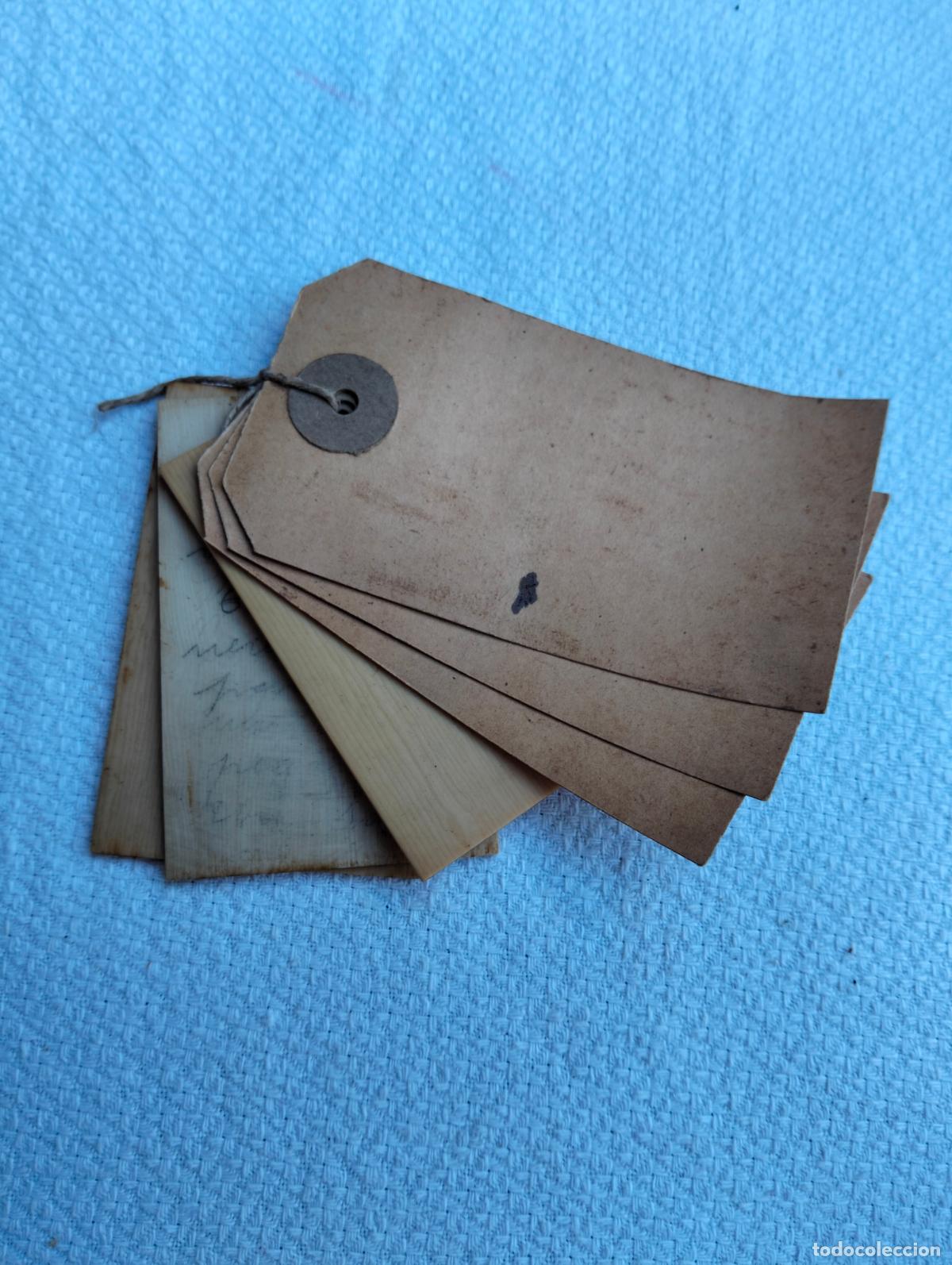 Etiquetas antiguas: Lote etiquetas de papel y pasta antiguas color crema beige oscuro