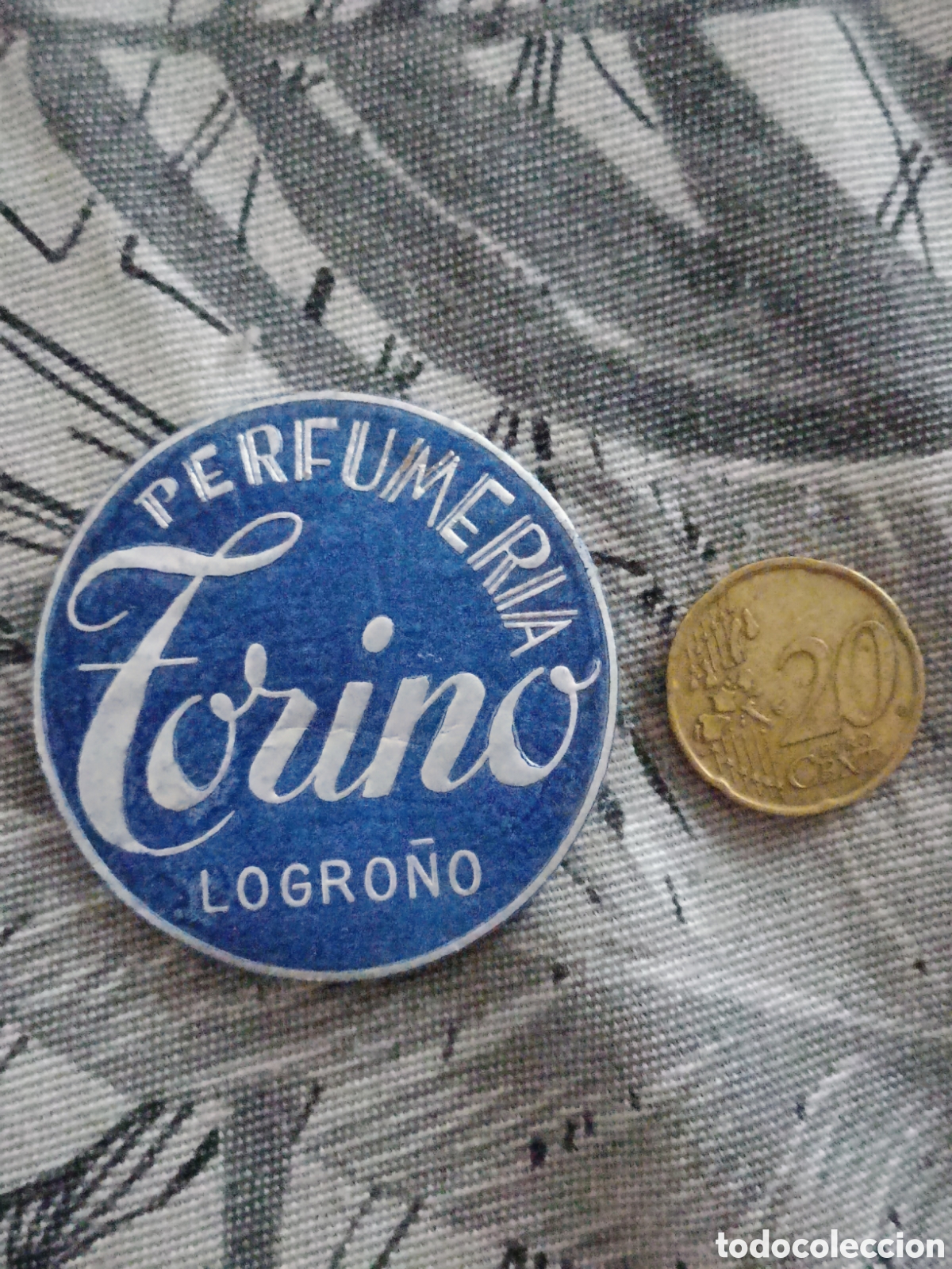 Etiquetas antiguas: PERFUMER&Iacute;A TORINO LOGRO&Ntilde;O [ ETIQUETA A&Ntilde;OS 40-50 ]