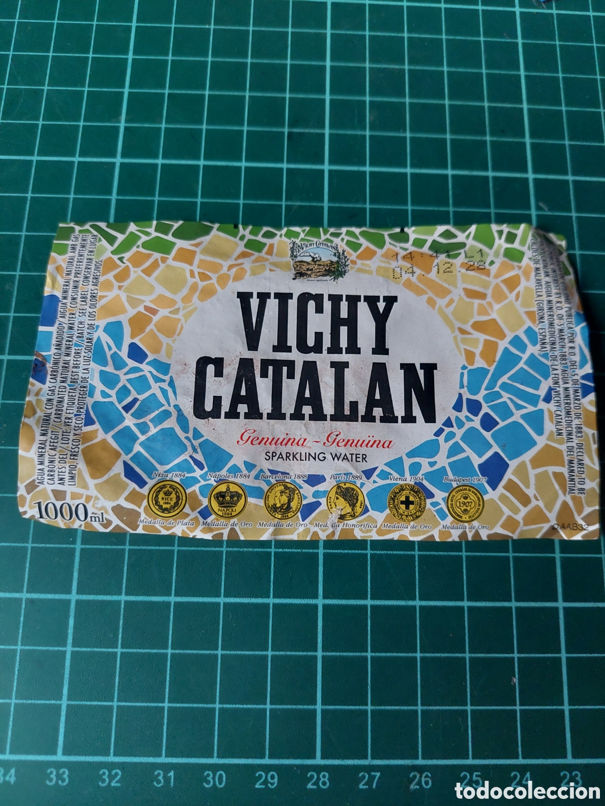 Etiquetas antiguas: ETIQUETA VICHI CATALAN AGUA MINERAL NATURAL ESPA&Ntilde;A 1 L
